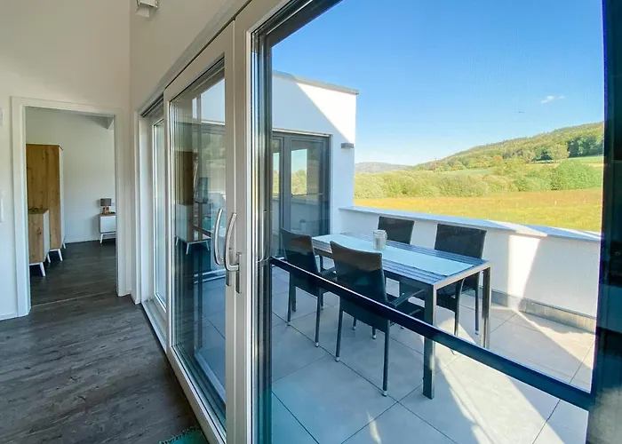 Wunderschoene Helle Mit Grosser Dachterrasse *