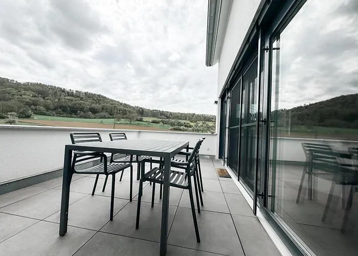 Wunderschoene Helle Mit Grosser Dachterrasse * גוטמדינגן