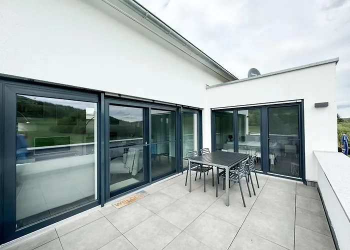 Wunderschoene Helle Mit Grosser Dachterrasse דירה